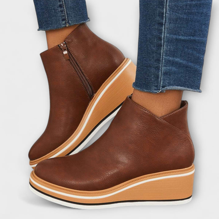 Marie- Botas Elegantes e Confortáveis