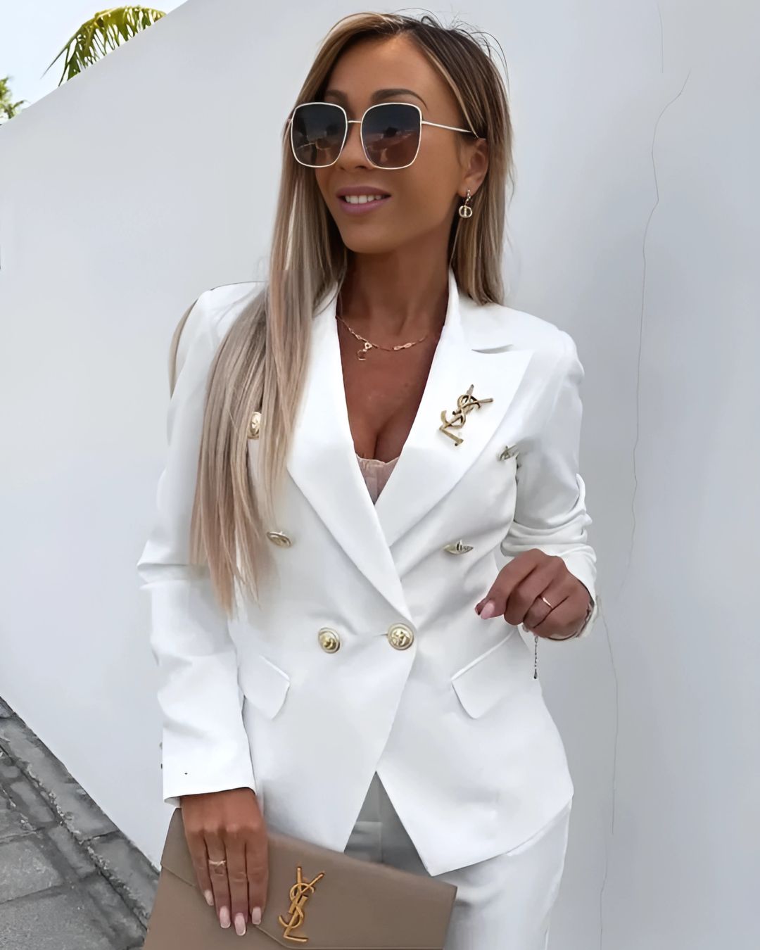 Maria | Fato Feminino Sofisticado de Duplo Abotoamento com Corte Ajustado