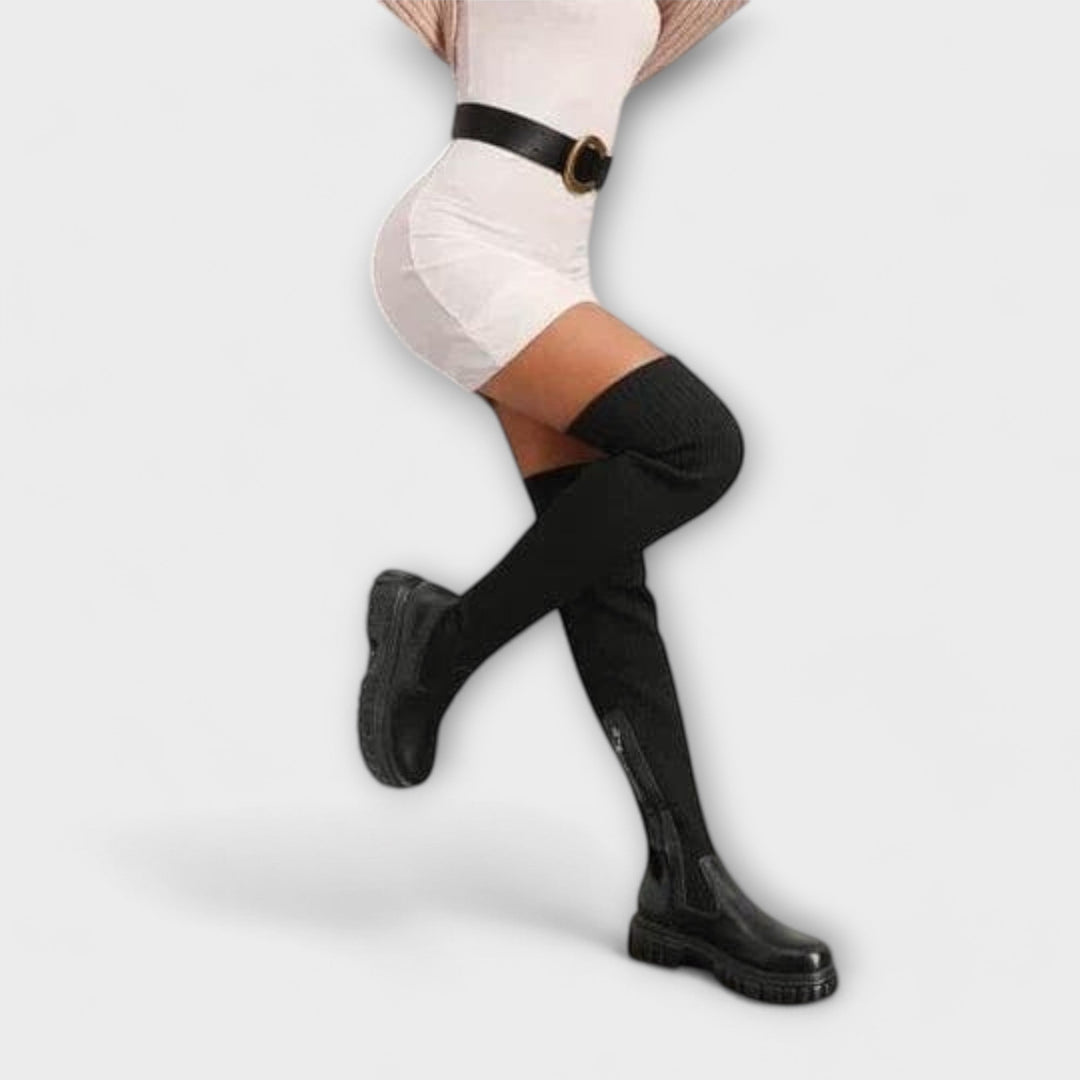 Judita-Botas acima do joelho