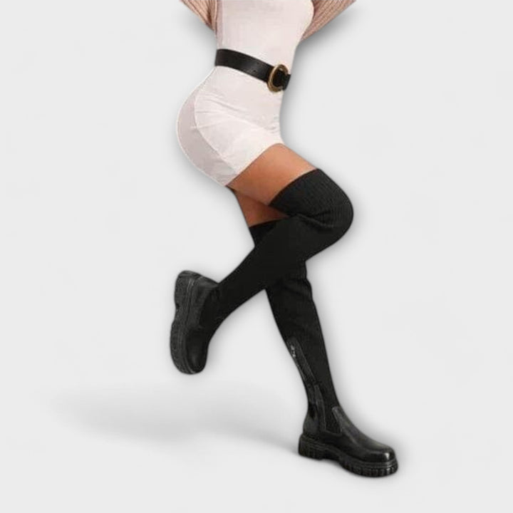 Judita-Botas acima do joelho