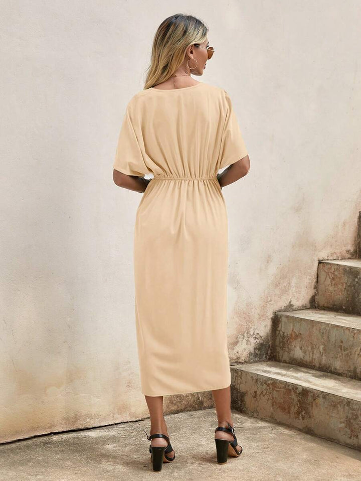 Kaye | Vestido Midi Envelope Elegante
