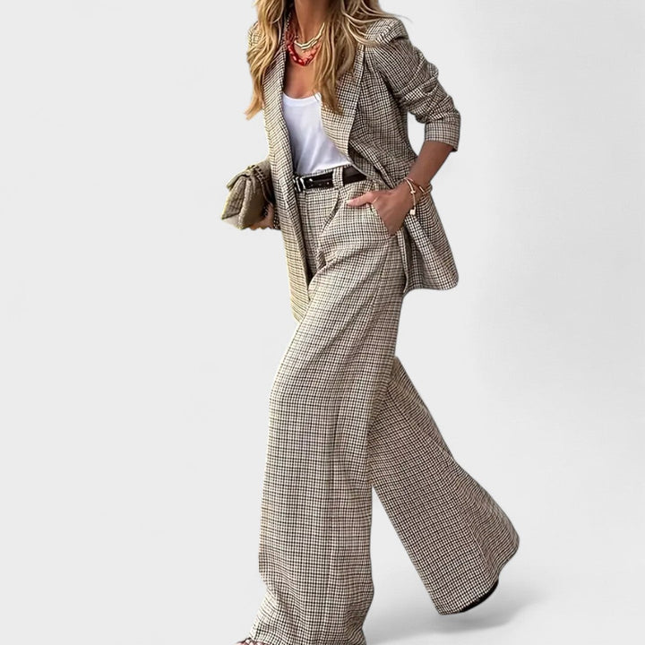 Carlota - Fato Elegante