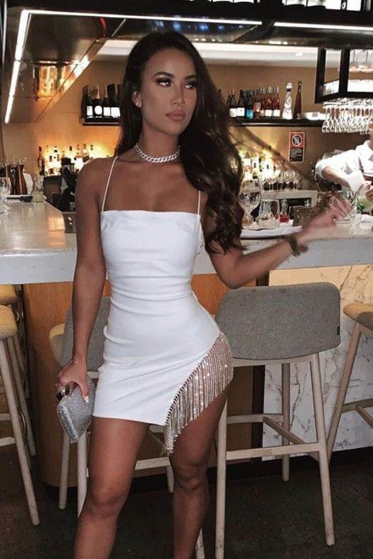 Nicole | Vestido Mini Branco com Detalhes em Diamantes