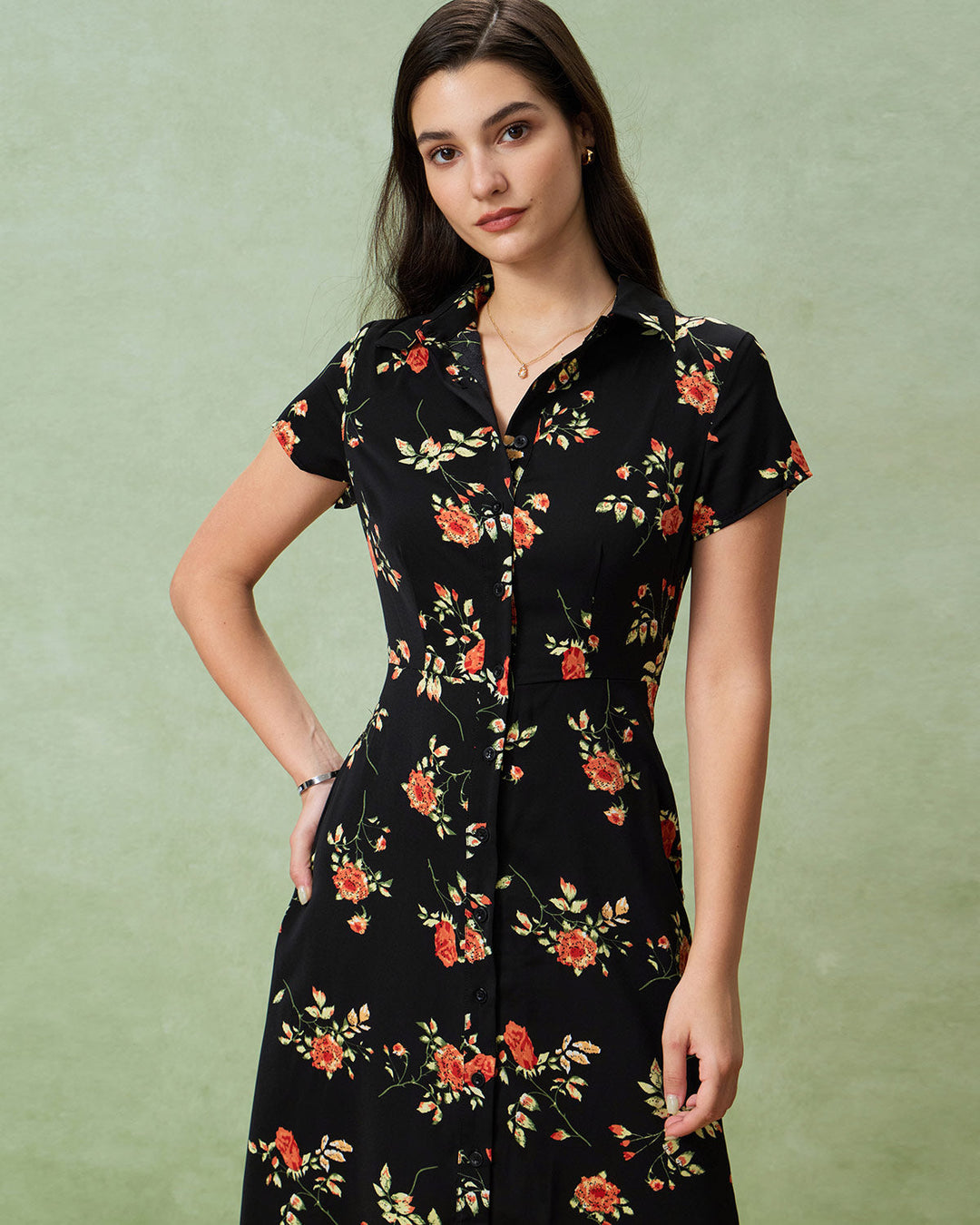 Glória | Vestido Midi Preto Floral