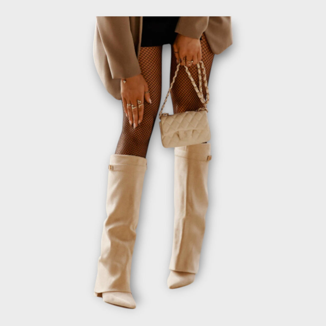 Botas Altas com Design Elegante