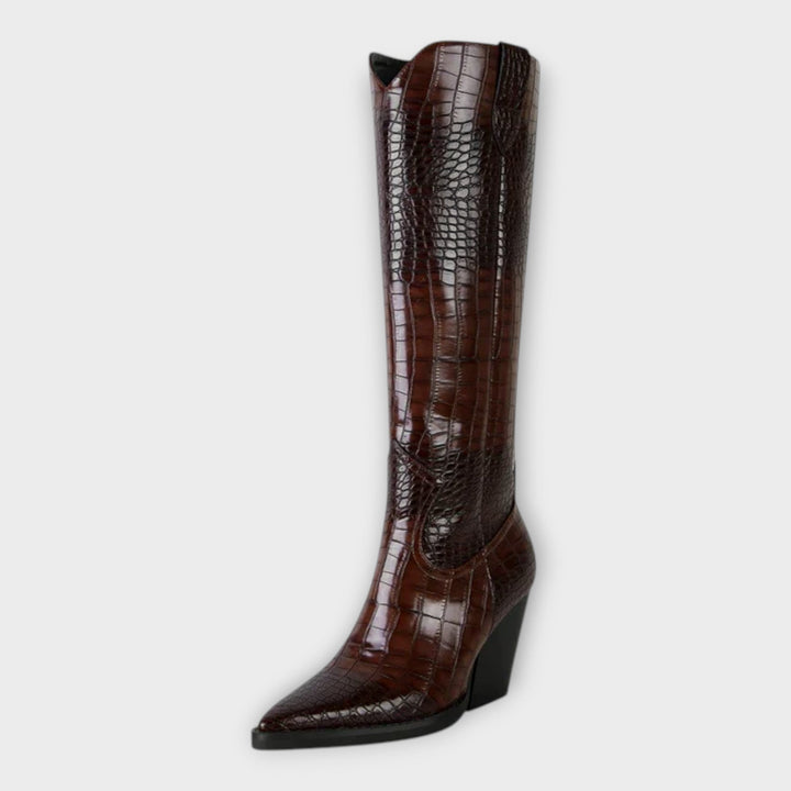 Botas com Design Croco e Salto Elegante
