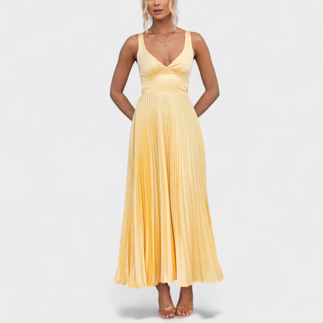Aby - Vestido maxi amarelo plissado com decote em V