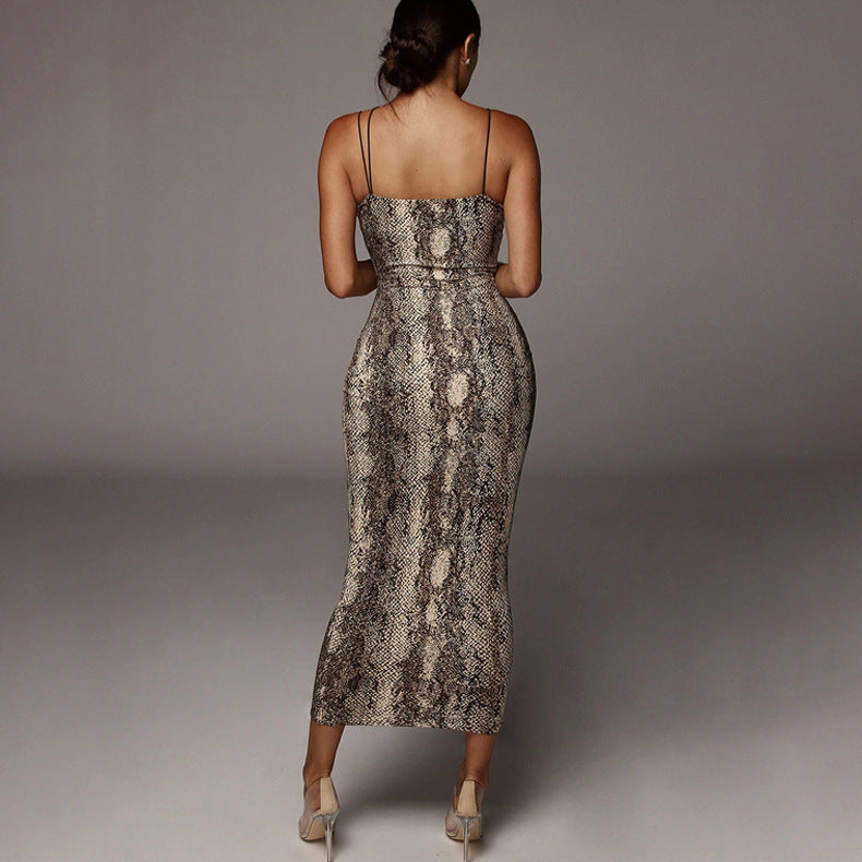 Leopardo | Vestido Justo Sexy com Estampa de Leopardo e Alças Finas