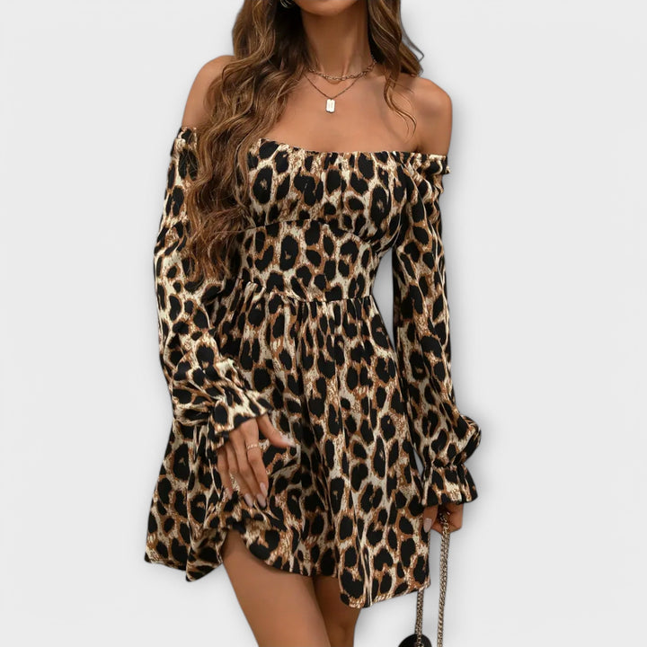 Vestido com estampado de leopardo encantador