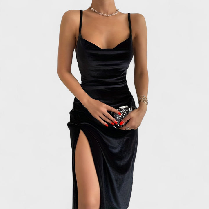 Gabriela - Vestido de veludo com fenda lateral